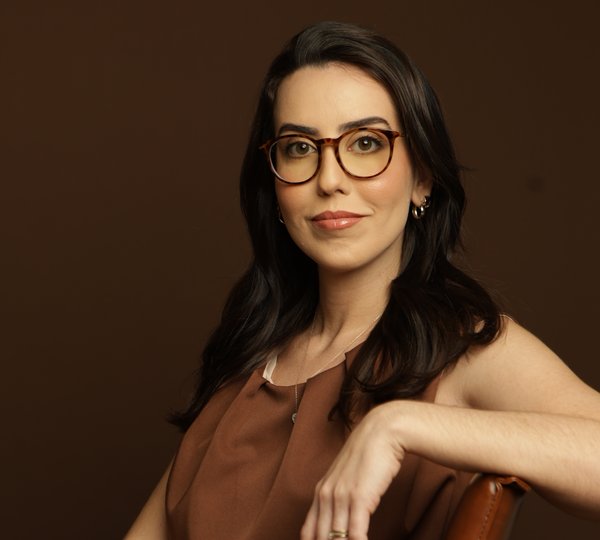 Dra. Vitória Aguiar